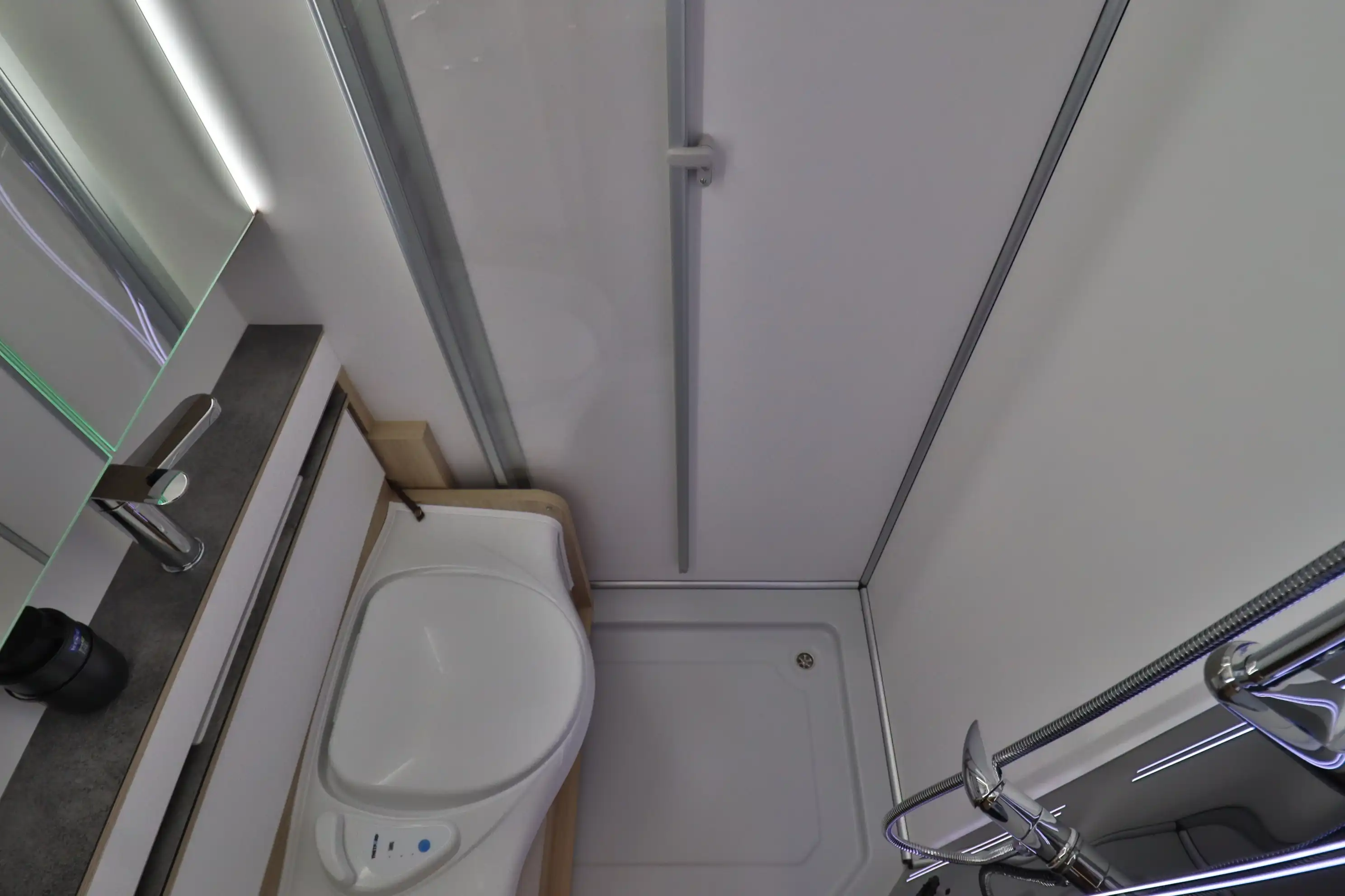FRANKIA Neo Black-Line
